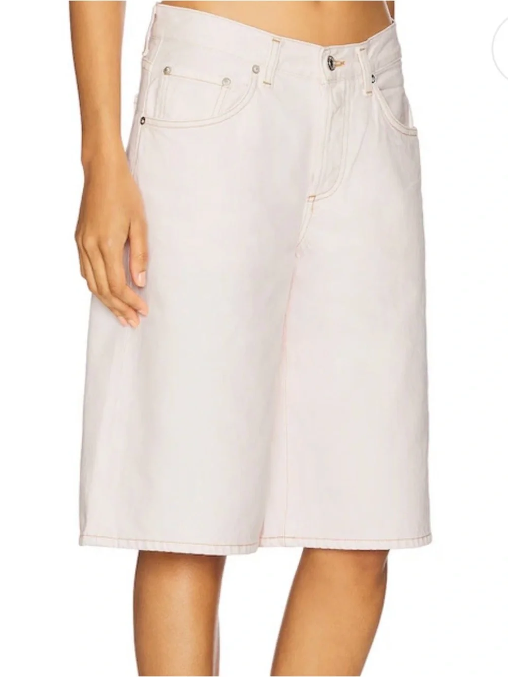AGolde Baggy V-Short Size 26 NWT